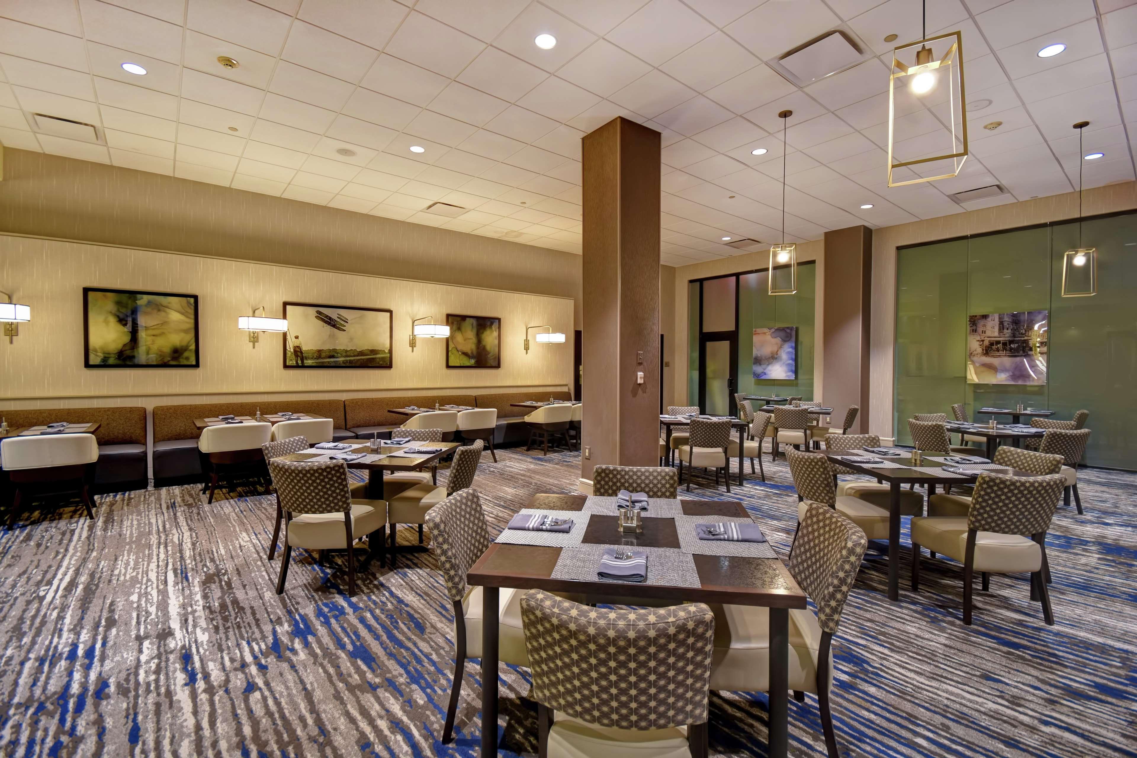 Embassy Suites Montgomery - Hotel & Conference Center Exterior photo