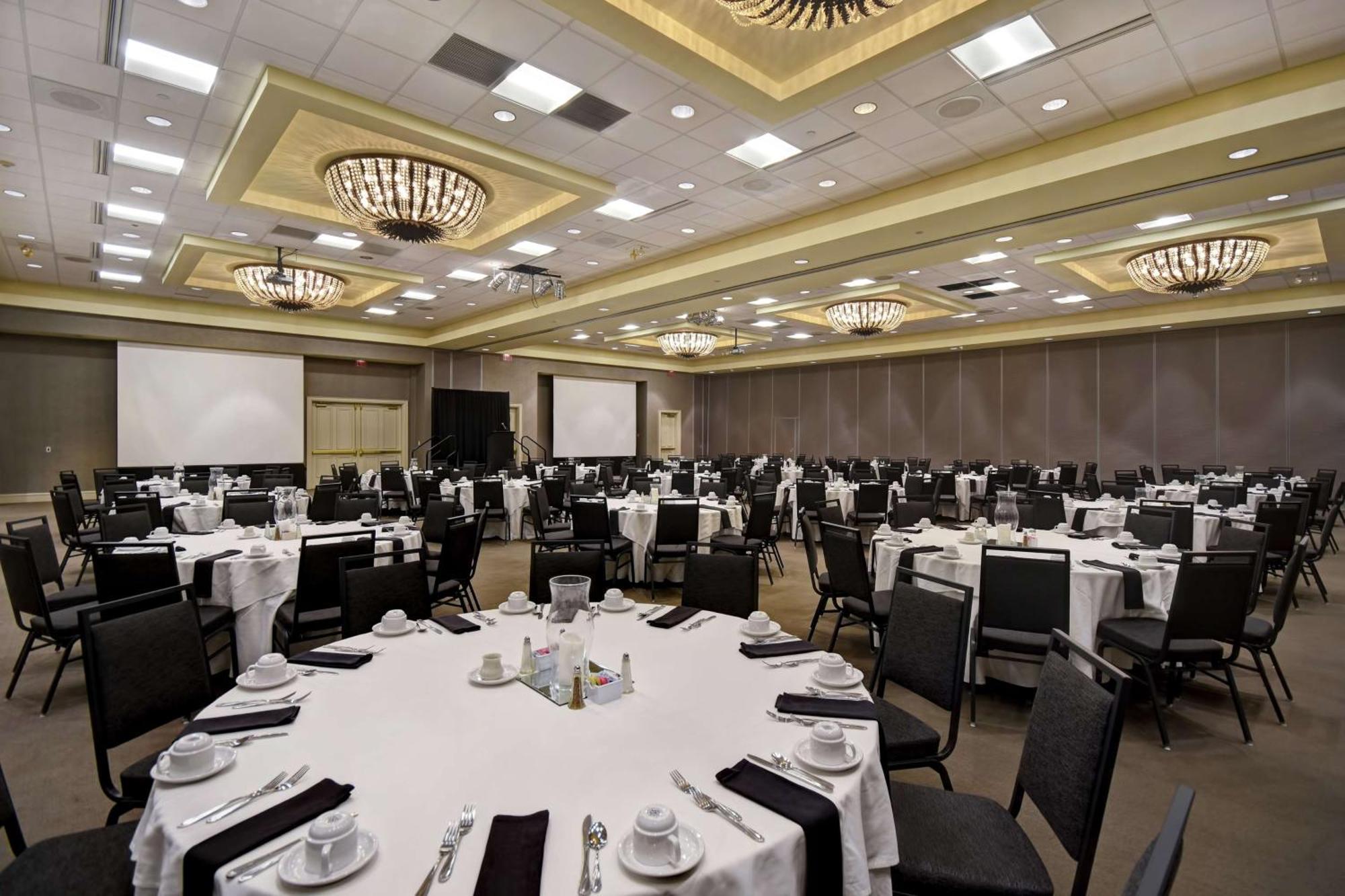 Embassy Suites Montgomery - Hotel & Conference Center Exterior photo